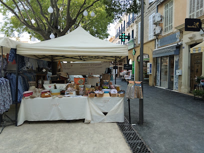 Fée De Fil & D'amour, Villeneuve 04, Couturier à Villeneuve