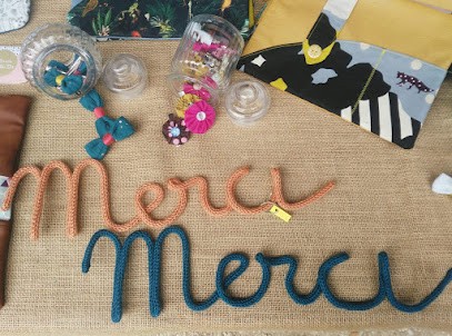 Les Souris Sont Au Lit, Couturier à Villaines-les-Rochers