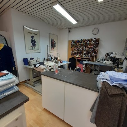 Luxe Retouche Pressing, Couturier à Meudon