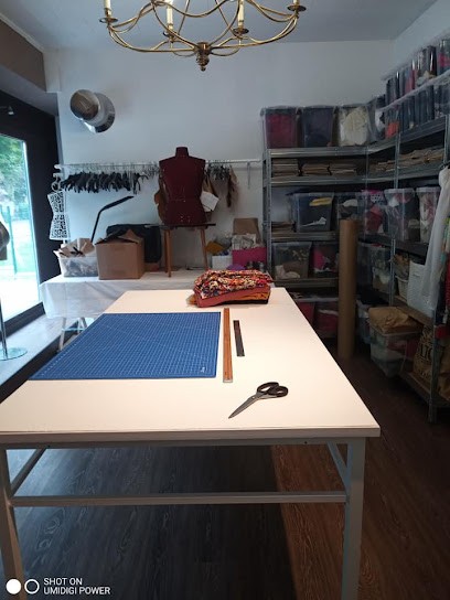 Lily Couture( Troc Couture), Couturier à Walscheid