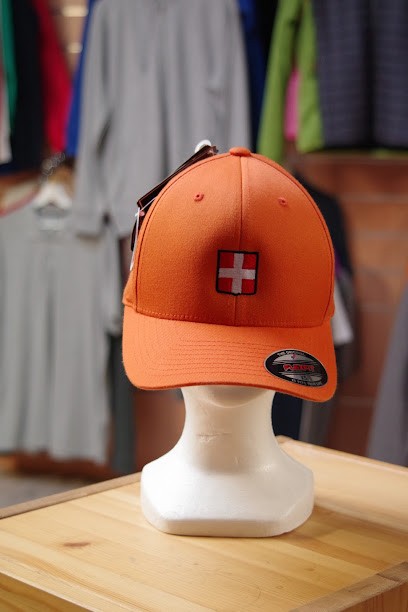 Broderies Du Revard, Atelier, Vente Et Marquage De Textiles, Objets Publicitaires., Service de Broderie à Cusy