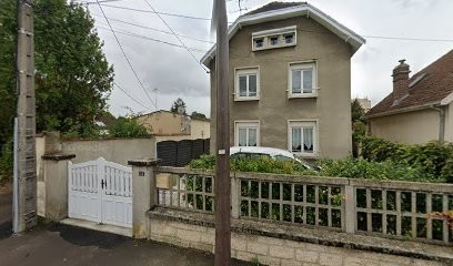 TaTa, Couturier à La Chapelle-Saint-Luc