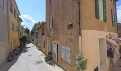 ATELIER DE LEO, Couturier à Saint-Tropez