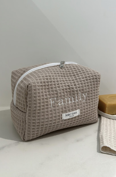 M&C Fabric, Couturier à Toussieux