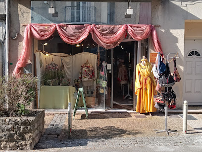 Le Monde Créatif D'axelle Couturier à Monsempron-Libos