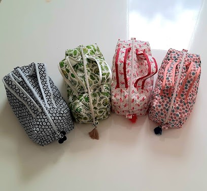 Pique Et Pique Et Colegram, Couturier à La Grande-Motte