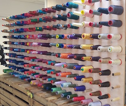 Point Final, Couturier à Issoudun