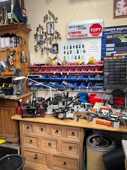 Ait Messaoud Zohra, Couturier à Lyon 03