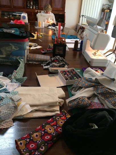 Les Ateliers De Kinou, Cours De Couture, Couturier à Triel-sur-Seine