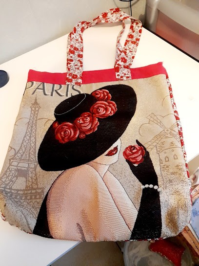 Bébé Chou, Couturier à Saint-Clément-de-la-Place