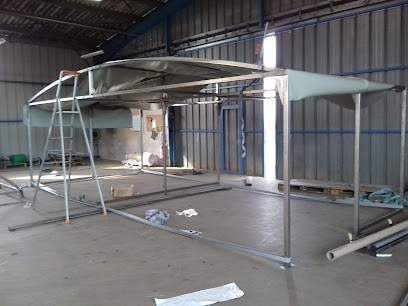 Vendee Baches, Couturier à Fontenay-le-Comte