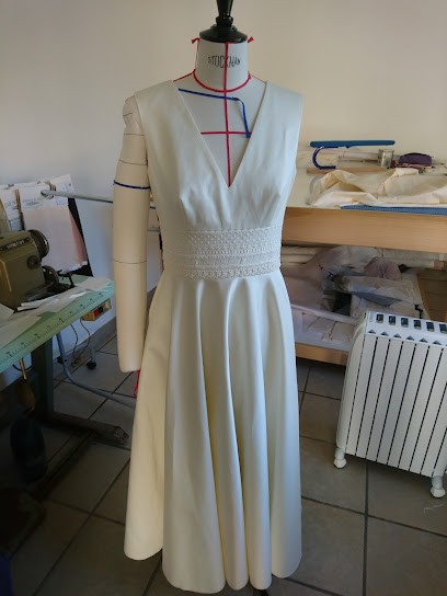 Jeux De Fils, Couturier à Monceaux