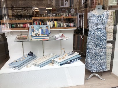 Rapid couture Bobine de Fille, Couturier à Saint-Avold