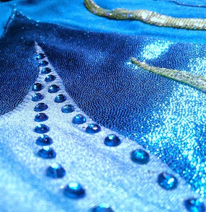 Farandole De Bobines - Couture - Création De Justaucorps, Couturier à Civrieux