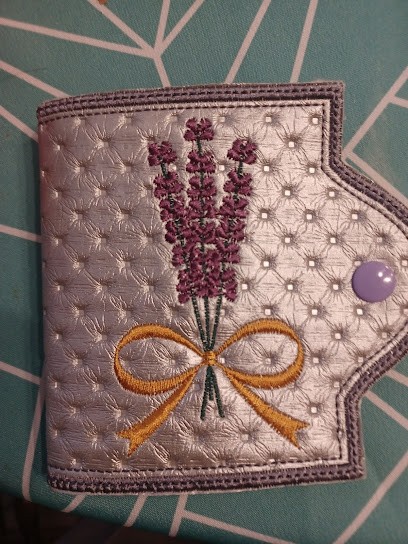 LES 10 DOIGTS EN OR Retoucherie, Couturier à Ézanville