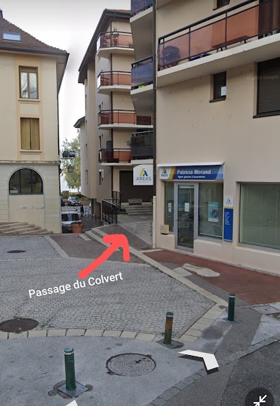 La Couturière /mardi Et Vendredi 13h 18h Les Autres Jours Sur Rdv, Couturier à Évian-les-Bains