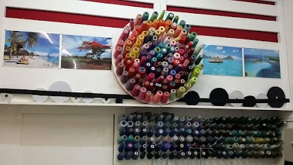 Chic Retouches 1986, Couturier à Paris 19