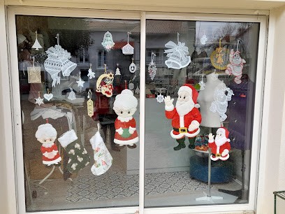 Broderie Atelier De Limbre, Couturier à Migné-Auxances