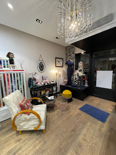 Adh Couture / Le Bar À Ourlet, Couturier à Toulouse