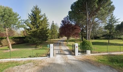 Béné La Bidouille, Couturier à Saint-Denis-de-Pile