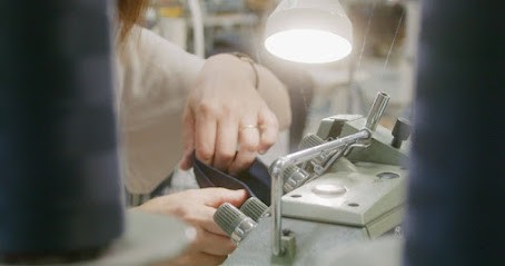 Atelier De Production Royal Mer REAL STAMM, Couturier à La Regrippière