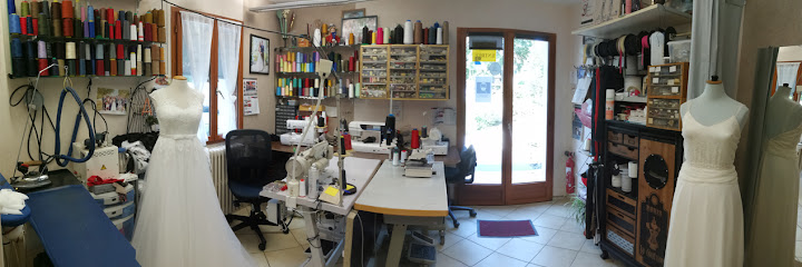 La Boîte À Couture De Myriam, Couturier à Bourgneuf