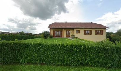 Peter Martz Joelle, Couturier à Holling