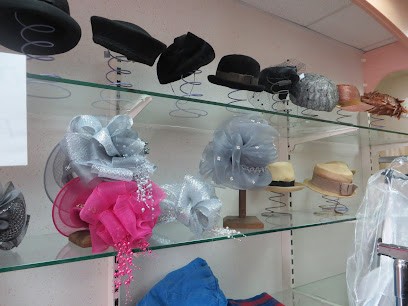 Guignard Quillaud Henriette Couture, Couturier à La Ferrière