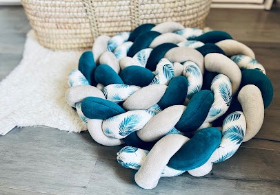 Dans L'atelier De Maman, Couturier à Entrammes