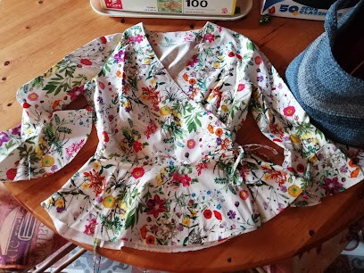 L'atelier Couture De Flo, Couturier à Vievy-le-Rayé