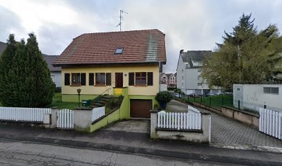 Neumeyer Lang Corinne Marie, Couturier à Betschdorf