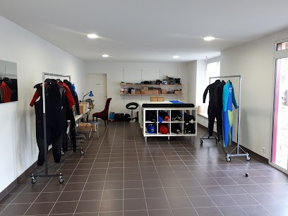 CORNOUAILLE NEOPRENE, Couturier à Concarneau