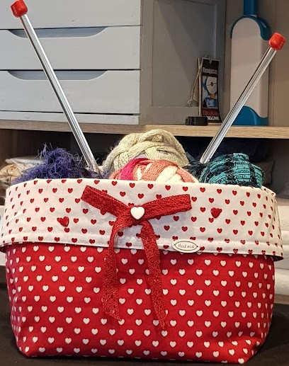 Chas Do Couture Retouches, Couturier à Puymirol