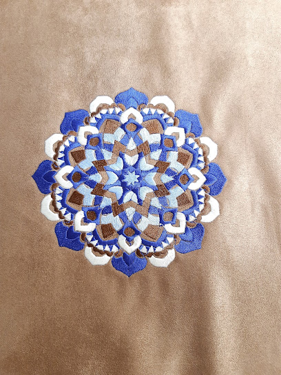 Les Broderies Du Bonheur, Service De Broderie à Borgo