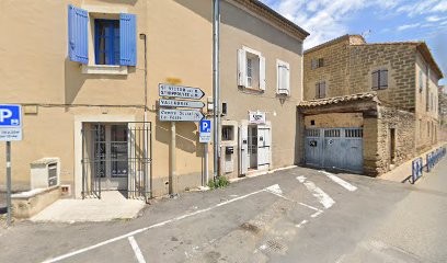 La Couture de Karo, Couturier à Saint-Quentin-la-Poterie