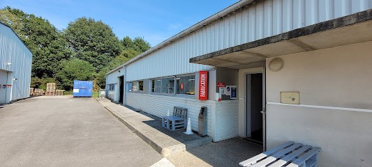 Esatco Loudéac, Couturier à Loudéac
