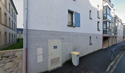 Cl0n0urs, Couturier à Dinan