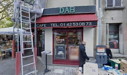 Yela, Couturier à Malakoff