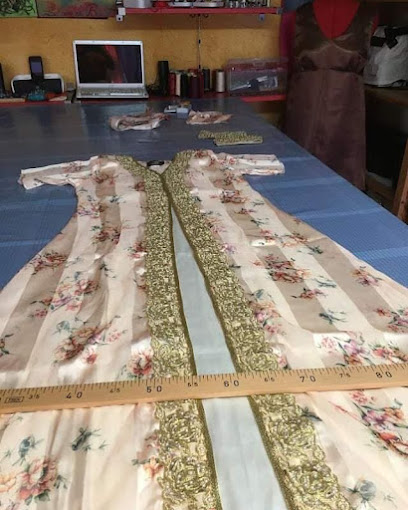 Atelier Instant Couture, Couturier à Gignac-la-Nerthe