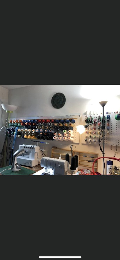 Et Si On Faisait Le Point..., Couturier à Adriers