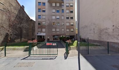 Savaly Bounhom, Couturier à Villeurbanne