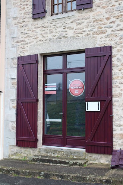L'atelier De Melle Chas, Couturier à Bersac-sur-Rivalier