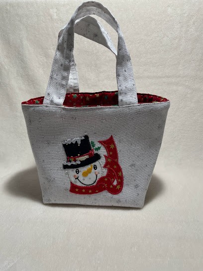 Riquier Scie Bernadette, Couturier à Vernet