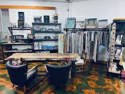 Un point c'est tout, Couturier à Soustons