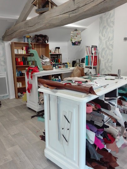 Créa-Passiona, Couturier à Combrand