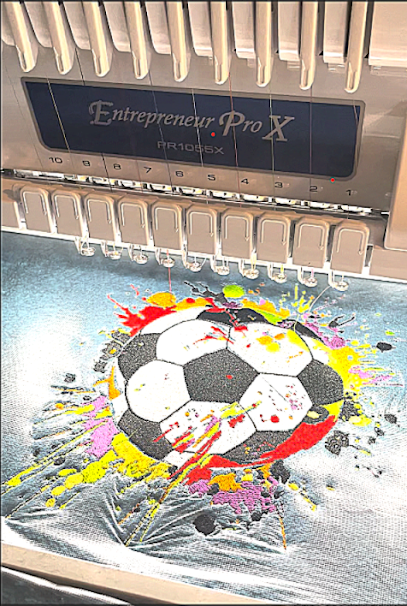 L'atelier Du Phénix, Broderie, Service De Broderie à École-Valentin