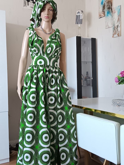 Atelier Couture Chic Retouche - Retouche Vêtements & Vente Accessoires, Couturier à Rennes