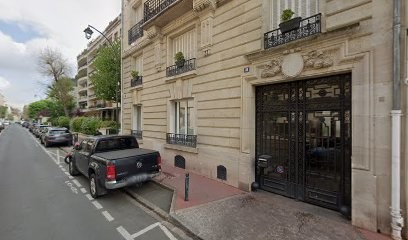 Damas Olivier, Couturier à Saint-Mandé