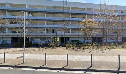 El Hantlaoui Samir, Couturier à Lormont