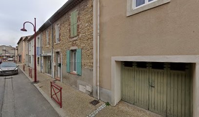 Le Petit Dé à Coudre, Couturier à Salindres